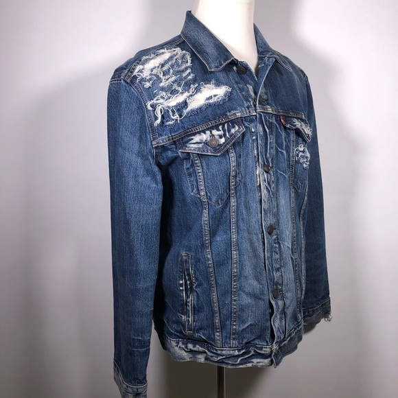 LEVI’S Distressed Trucker Denim Jean Jacket - Picture 8 of 14